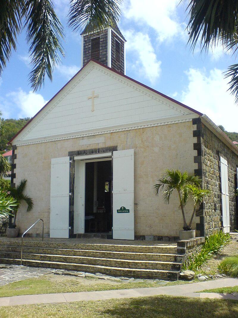 Saint Barth église anglicane - Les îles françaises d'outre-mer : où et quand partir pour les vacances ?