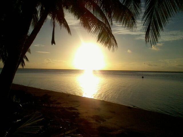 Wallis et Futuna Coucher de soleil - Les îles françaises d'outre-mer : où et quand partir pour les vacances ?