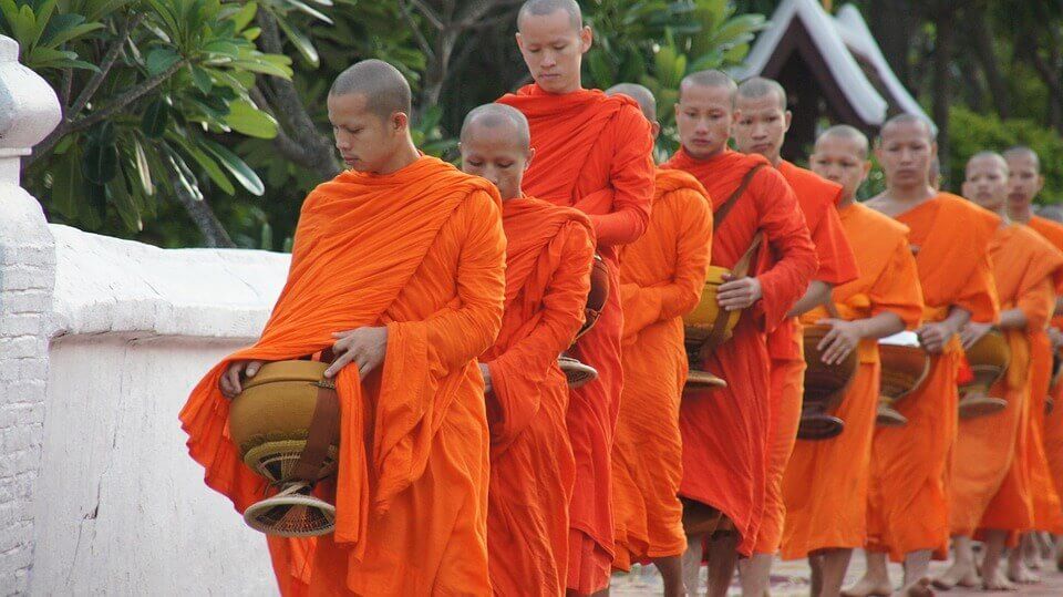 aumone luang prabang laos