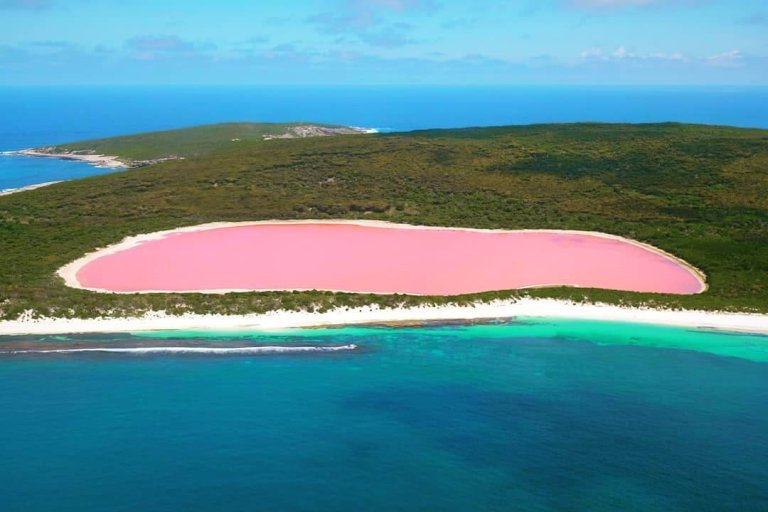 LAC ROSE EN AUSTRALIE
