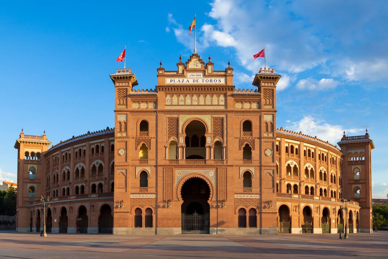 arènes de Las Ventas madrid - Que faire à Madrid ? Les 19 incontournables et lieux secrets à visiter à Madrid