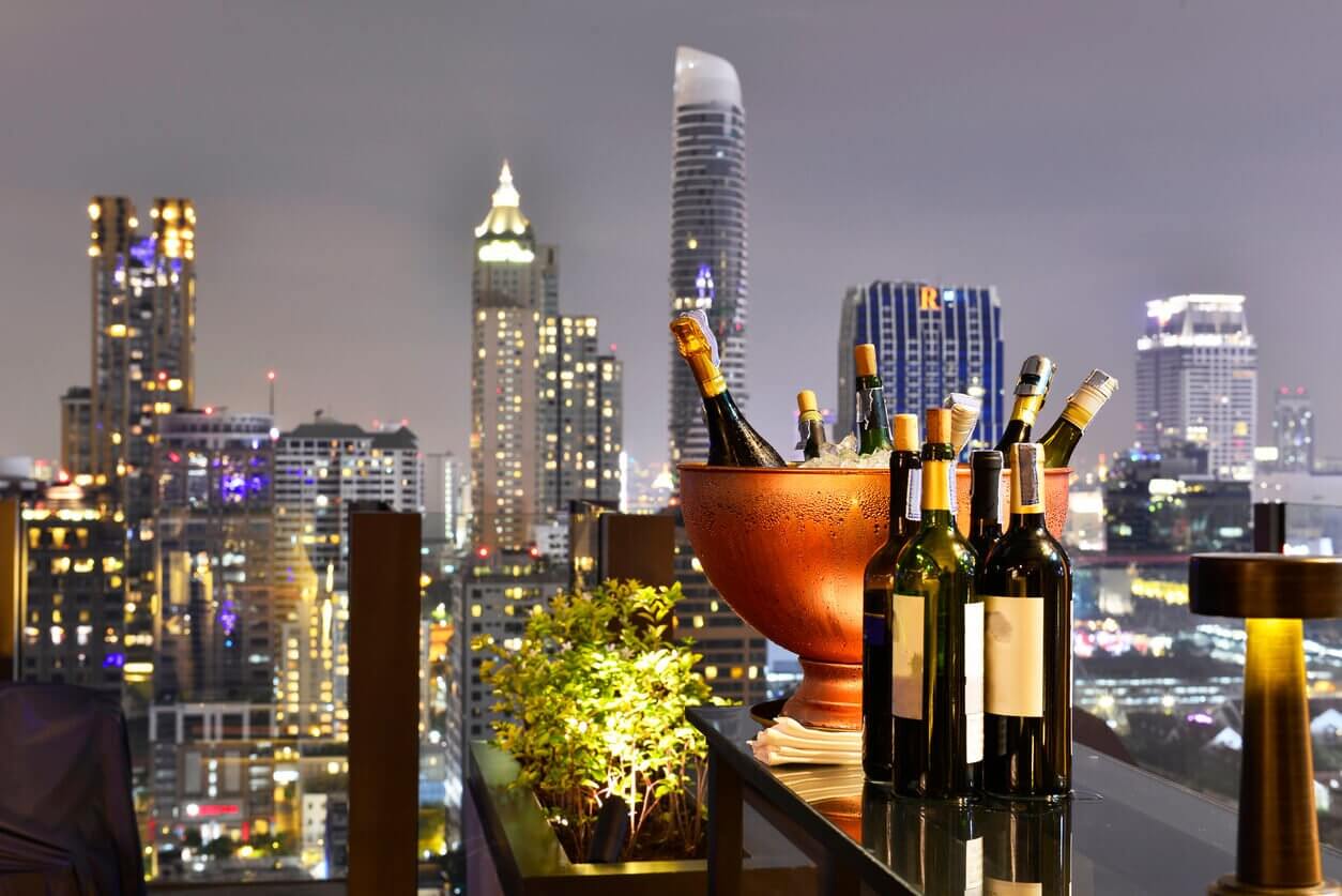 9 1 rooftop de Bangkok - Que faire à Bangkok ? 17 lieux et activités pour découvrir ses différentes facettes