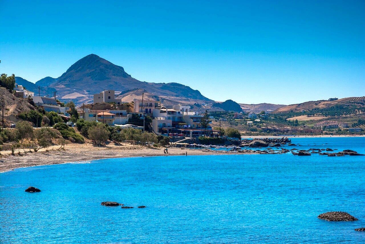 plonger au large de plakias - Rhodes ou Crète : où partir en vacances ? Voici notre comparatif pour vous aider à choisir