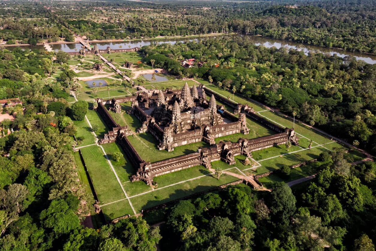 Temple dAngkor Wat Siem Reap Cambodge - Voyager durant la mousson en Asie : est-ce une mauvaise idée ?