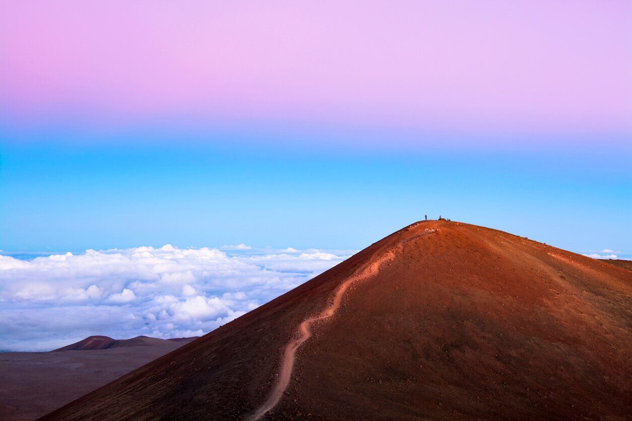 volcan Mauna Kea - Et si vous partez à l’assaut du sommet le plus haut du monde ? Mais, au fait, quel est le plus haut sommet du monde ?...
