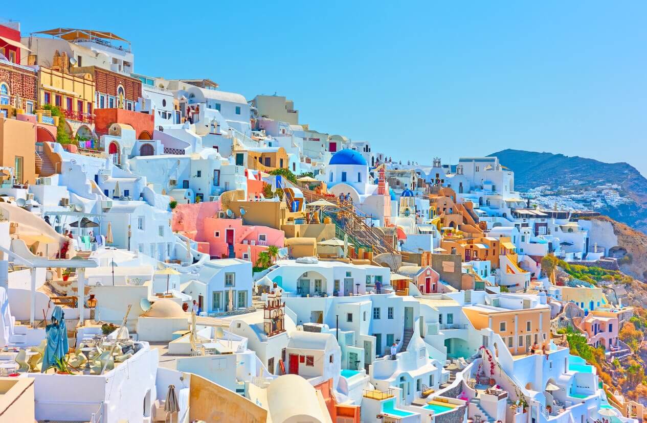 Oia à Santorin - Top 27 des plus beaux villages du monde : à voir au moins une fois dans sa vie ? 