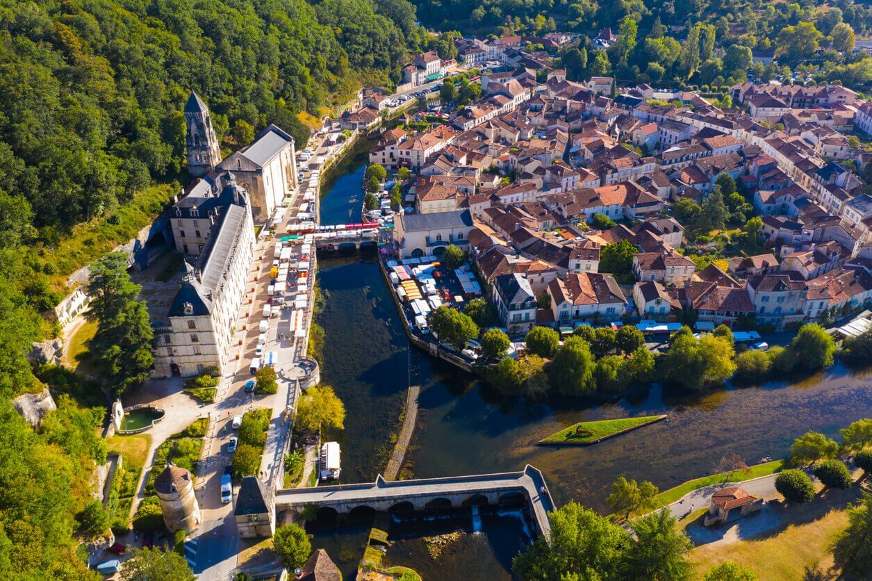 Brantôme en Périgord - TOP 10 des meilleures Venise françaises à découvrir