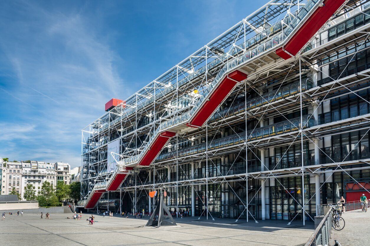 Que voir et que faire à Paris ? Nos 17 incontournables et nos 8 lieux secrets pour découvrir la capitale 10 region parisienne ile de france centre pompidou 677