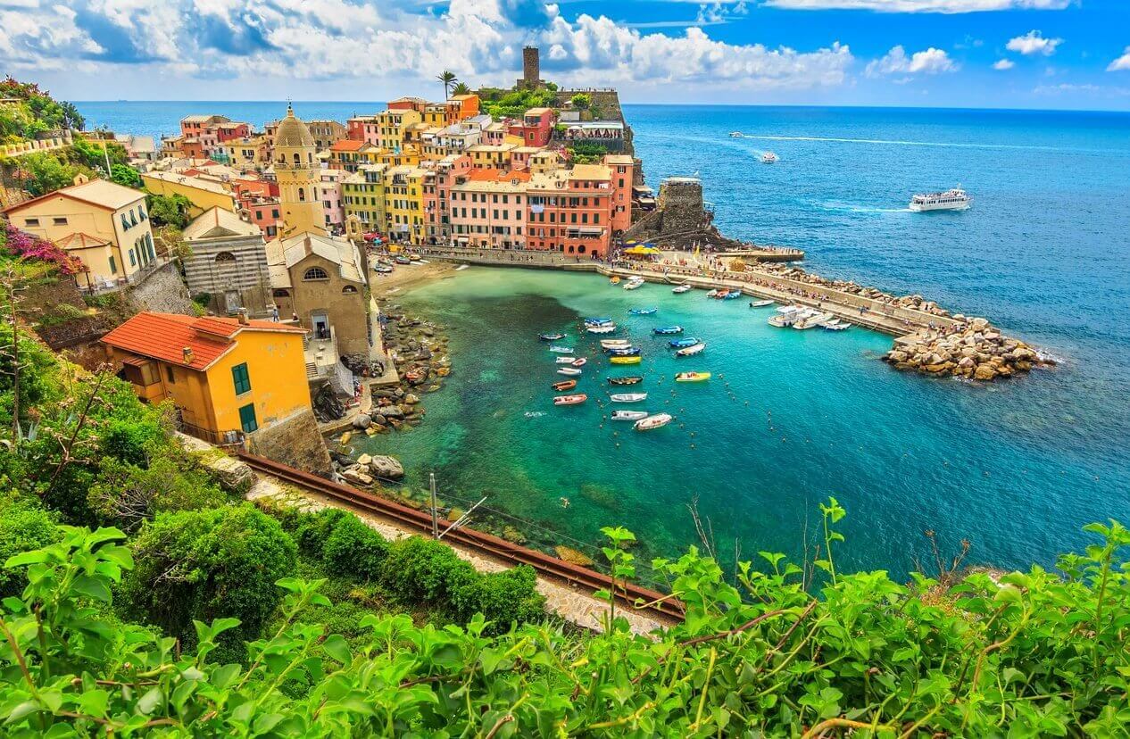 vernazza cinque terre italie europe