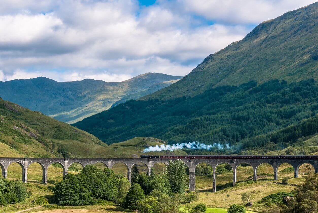 Les 14 plus beaux paysages d'Écosse 9 viaduc de glenfinnan