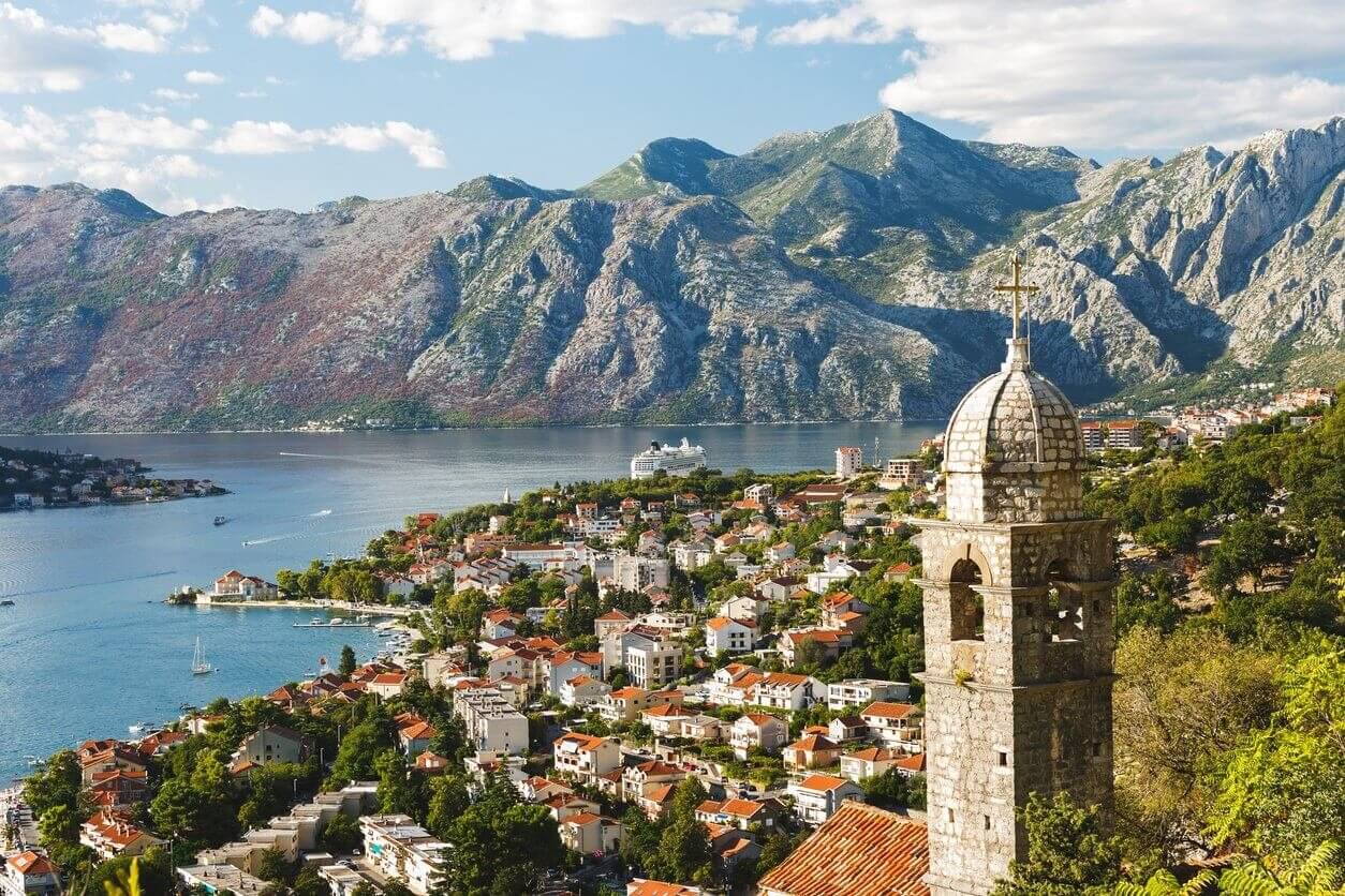 baie de kotor montenegro