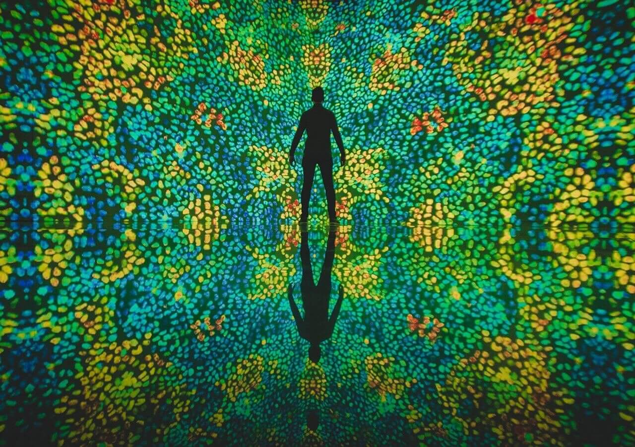 Que faire à Bordeaux en famille ? Les 11 visites et activités incontournables avec des enfants ! 9 gironde bassin des lumieres bordeaux 334