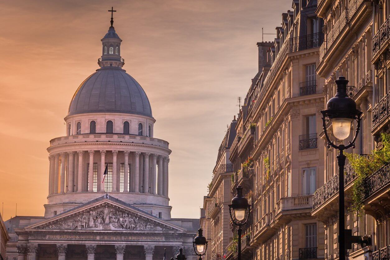 Que voir et que faire à Paris ? Nos 17 incontournables et nos 8 lieux secrets pour découvrir la capitale 12 pantheon et architecture francais dans le quartier latin paris