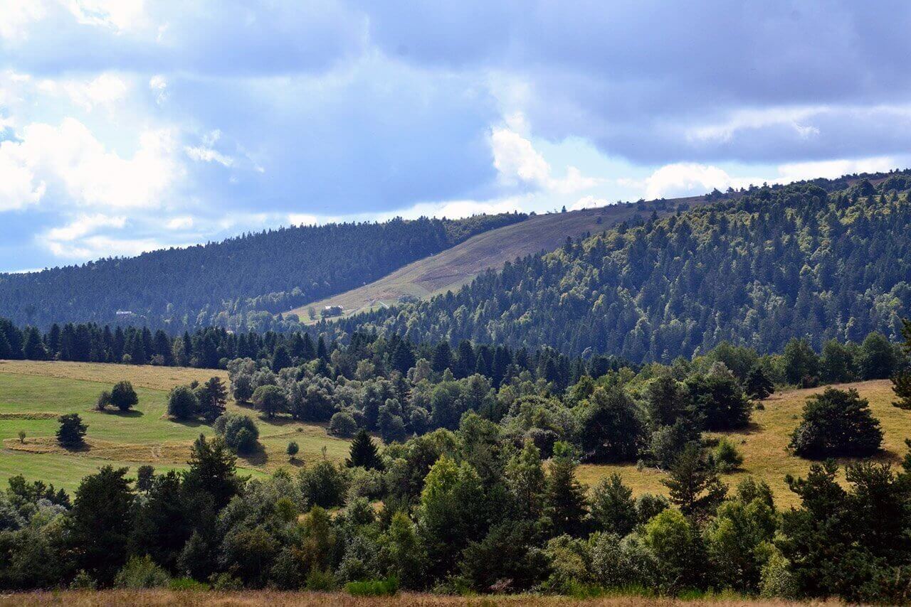 parc naturel regional livradois forez auvergne