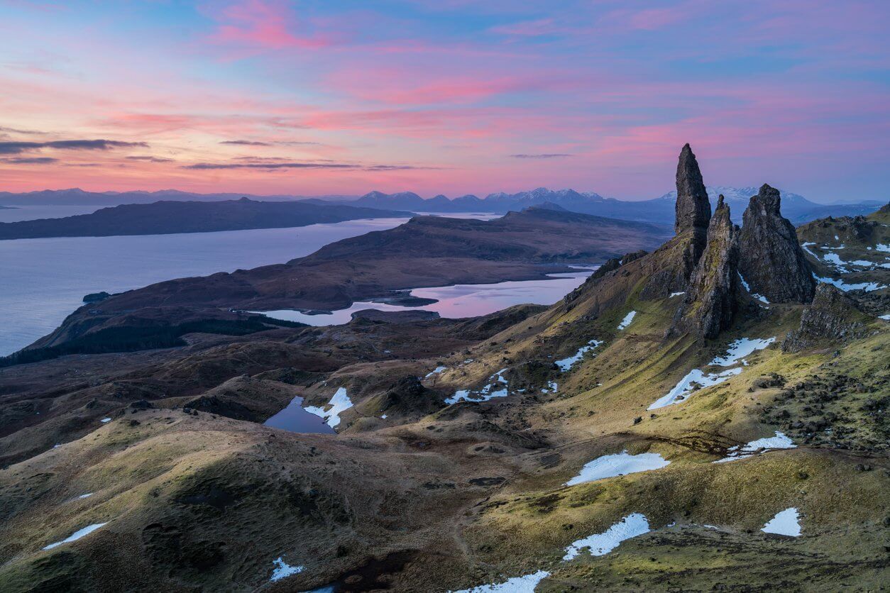 L’Old man of Storr au lever du soleil en hiver
