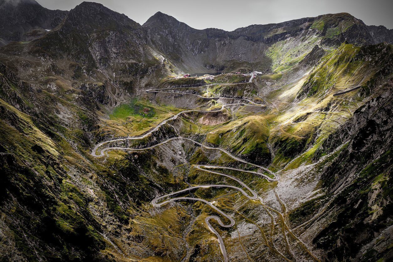 Les plus belles routes du monde : 14 road trips à faire absolument... on the road again ! 4 Transfagarasan, l'une des plus belles routes d'Europe, Roumanie