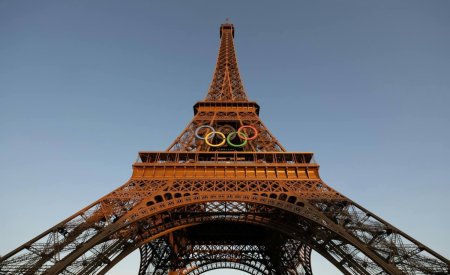 la tour eiffel olympique
