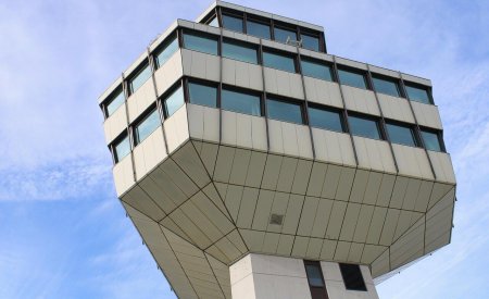 tour de controle aeroport